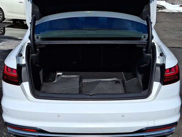 2024 Audi A4 45 S line Premium quattro