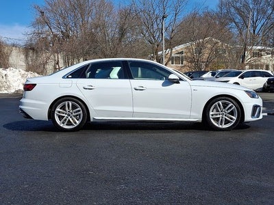 2024 Audi A4 45 S line Premium quattro