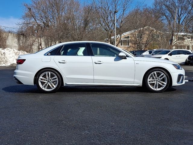 2024 Audi A4 45 S line Premium quattro
