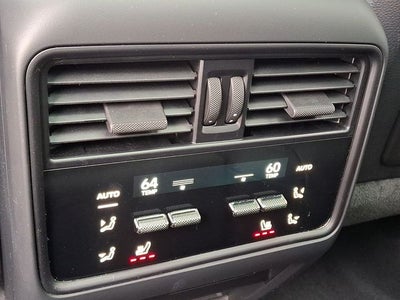 2024 Porsche Cayenne Base