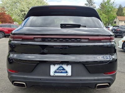 2024 Porsche Cayenne Base