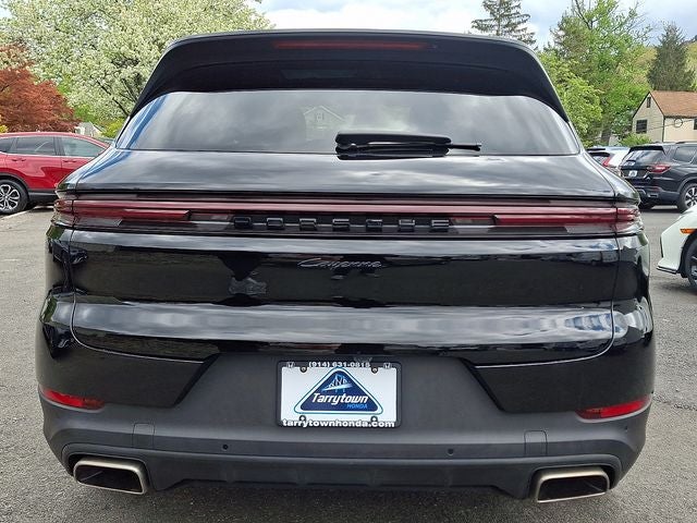 2024 Porsche Cayenne Base