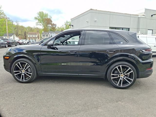 2024 Porsche Cayenne Base