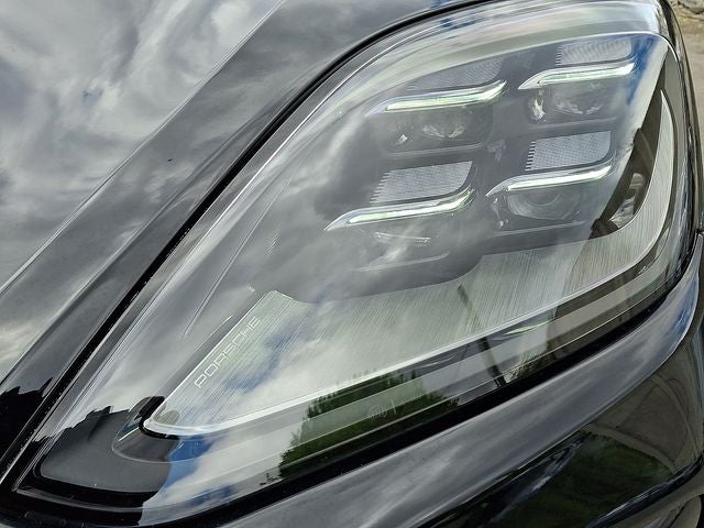 2024 Porsche Cayenne Base